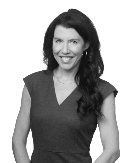 images/Lindsay-Dowdle-528-BIO-BW.jpg
